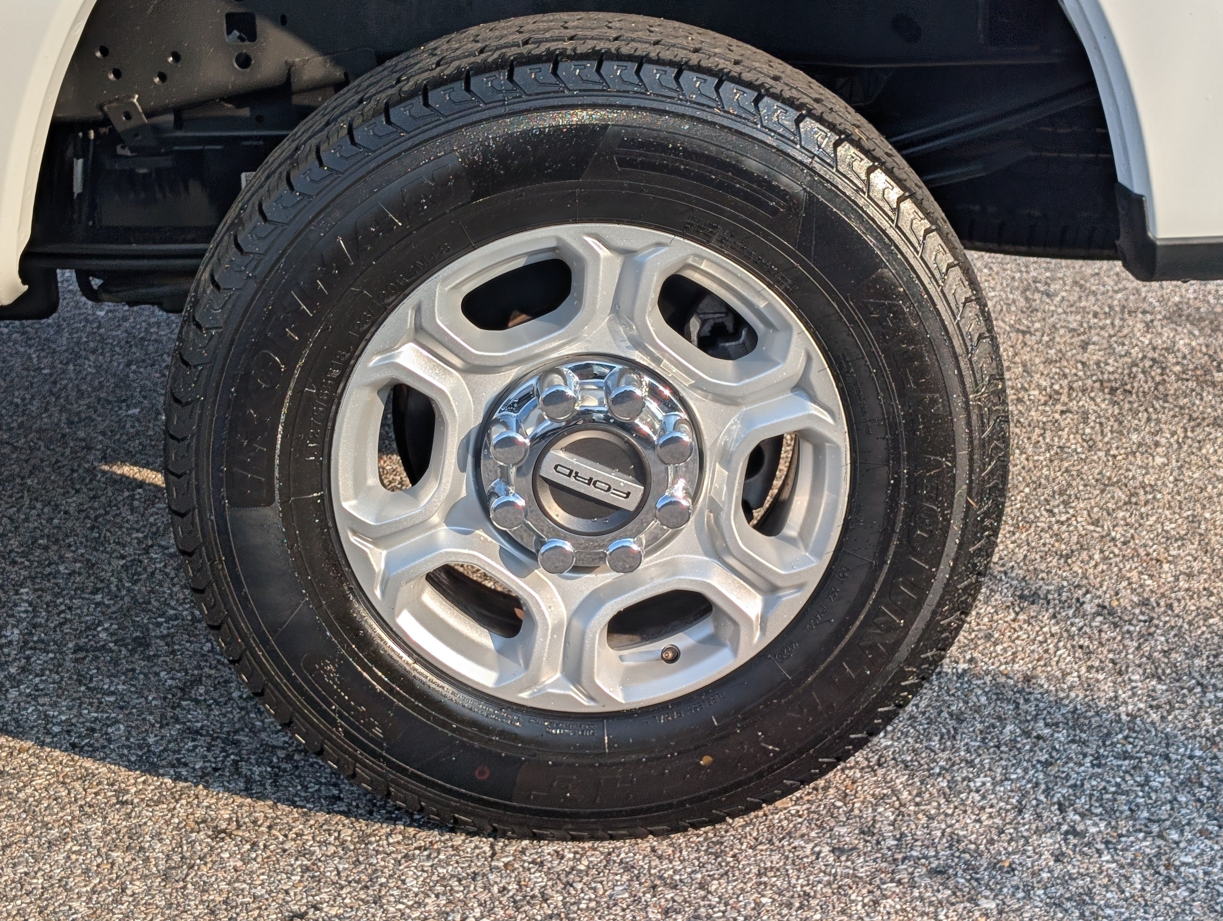 Used 2025 Ford F250 XLT AWD/4WD image 10