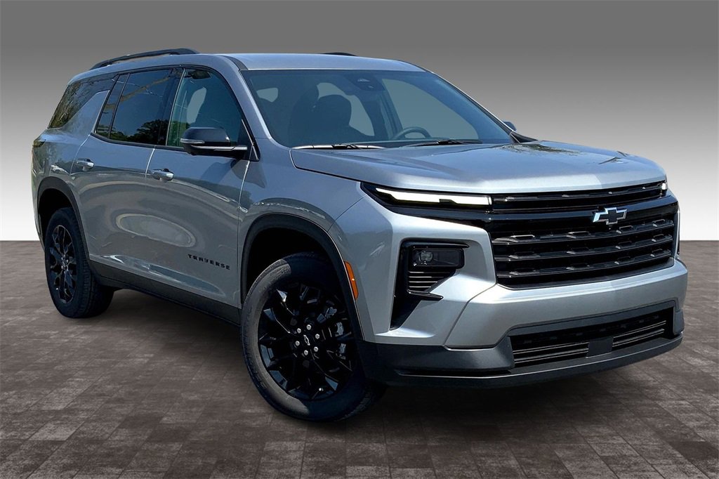 New 2026 Chevrolet Traverse LT w/ Midnight/Sport Edition image 1