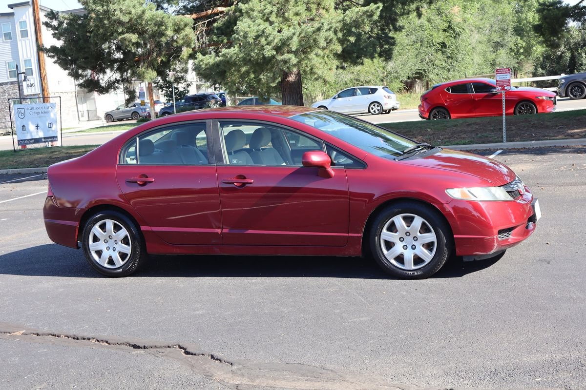 Used 2010 Honda Civic LX image 2
