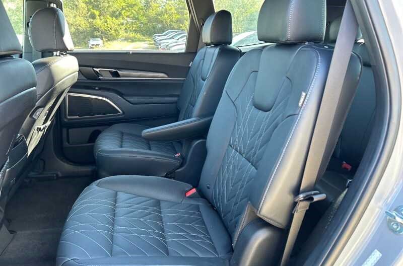 Used 2024 Kia Telluride EX X-Line AWD/4WD image 10