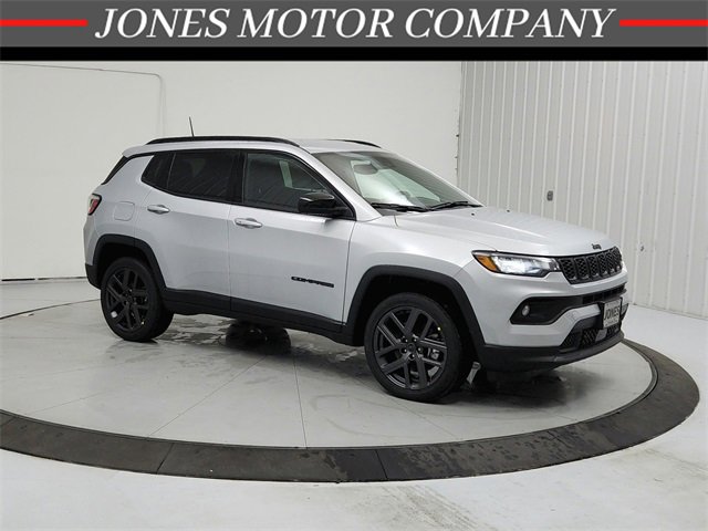New 2026 Jeep Compass Latitude