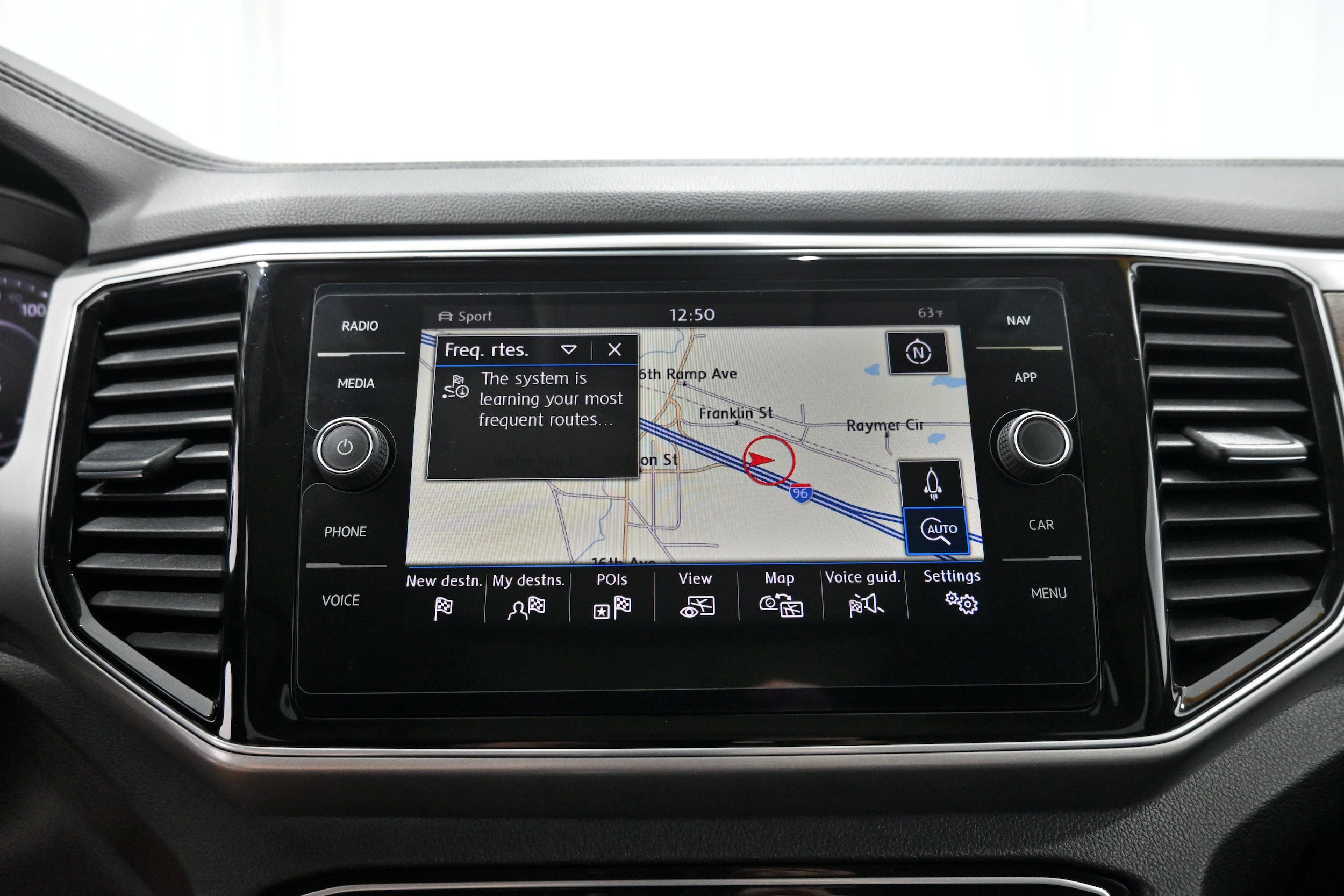 Used 2019 Volkswagen Atlas SEL Premium AWD/4WD image 12