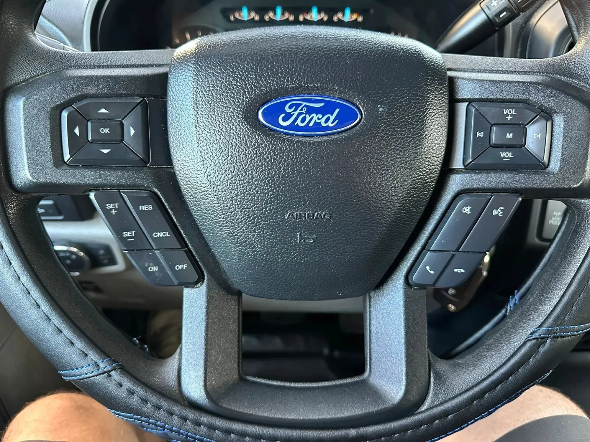Used 2019 Ford F150 XL w/ XL Power Equipment Group AWD/4WD image 12
