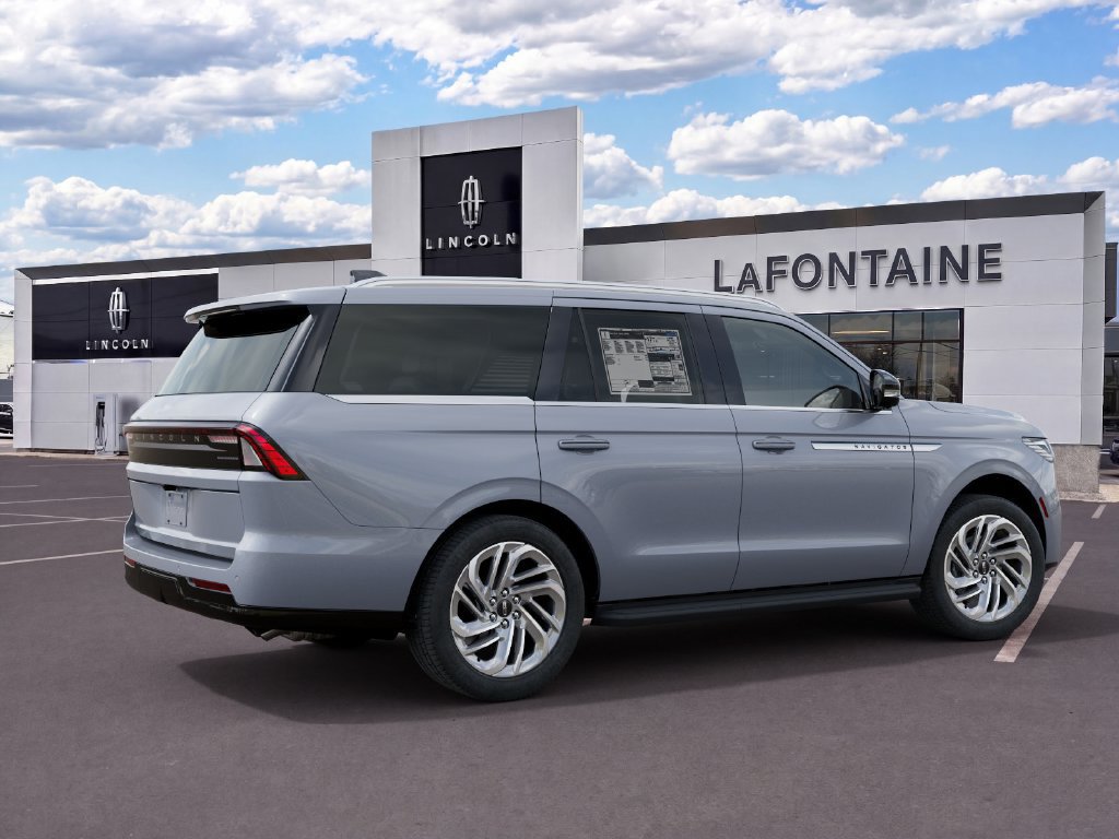 New 2027 Lincoln Navigator Premiere AWD/4WD image 6