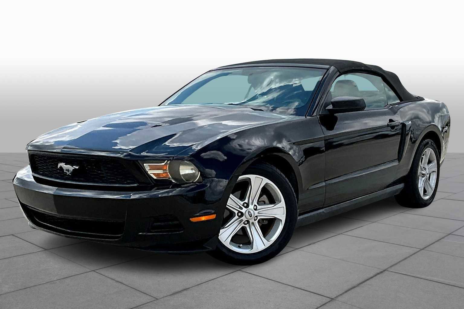 Used 2010 Ford Mustang Convertible