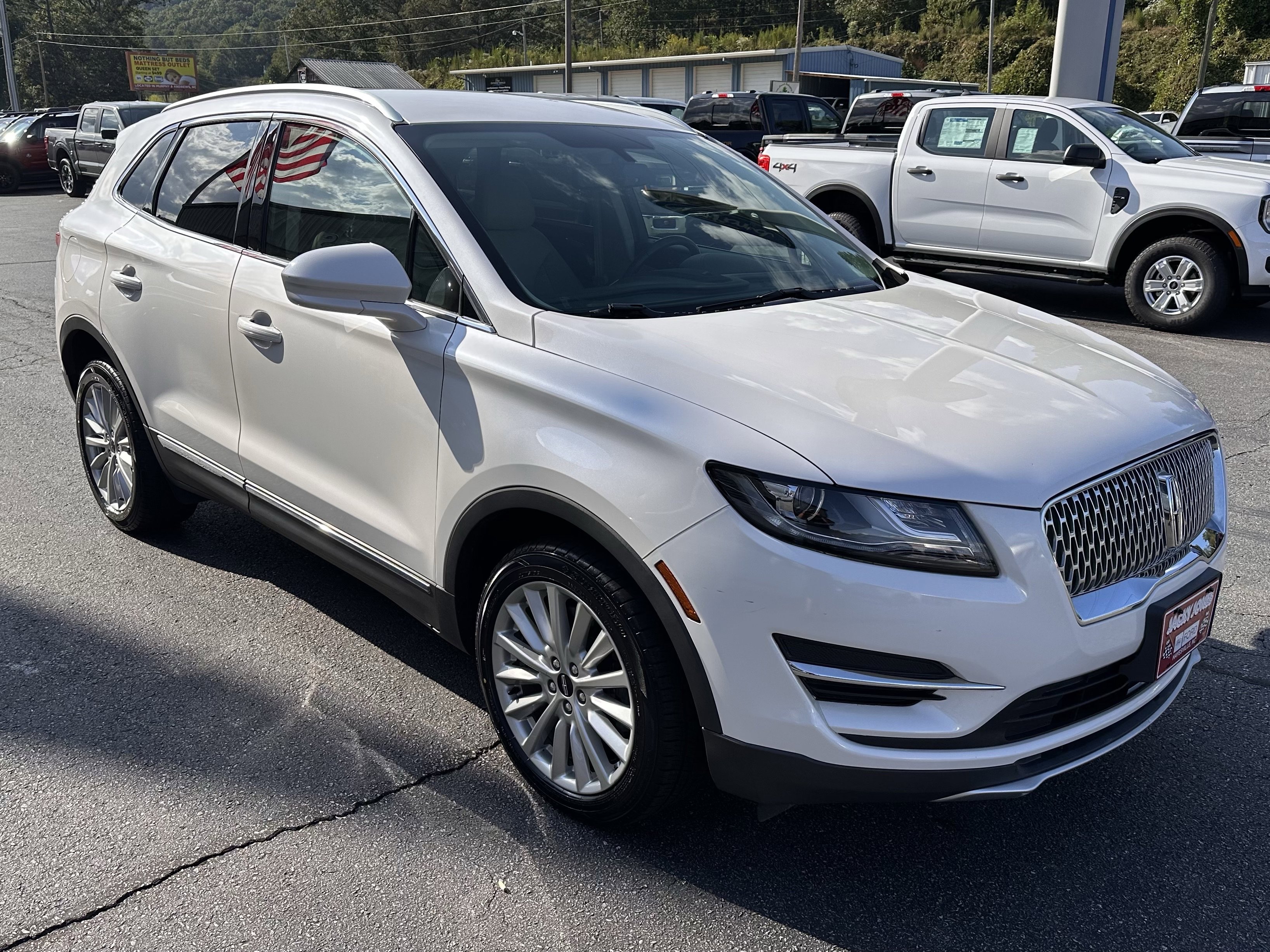 Used 2019 Lincoln MKC Premiere AWD/4WD image 4