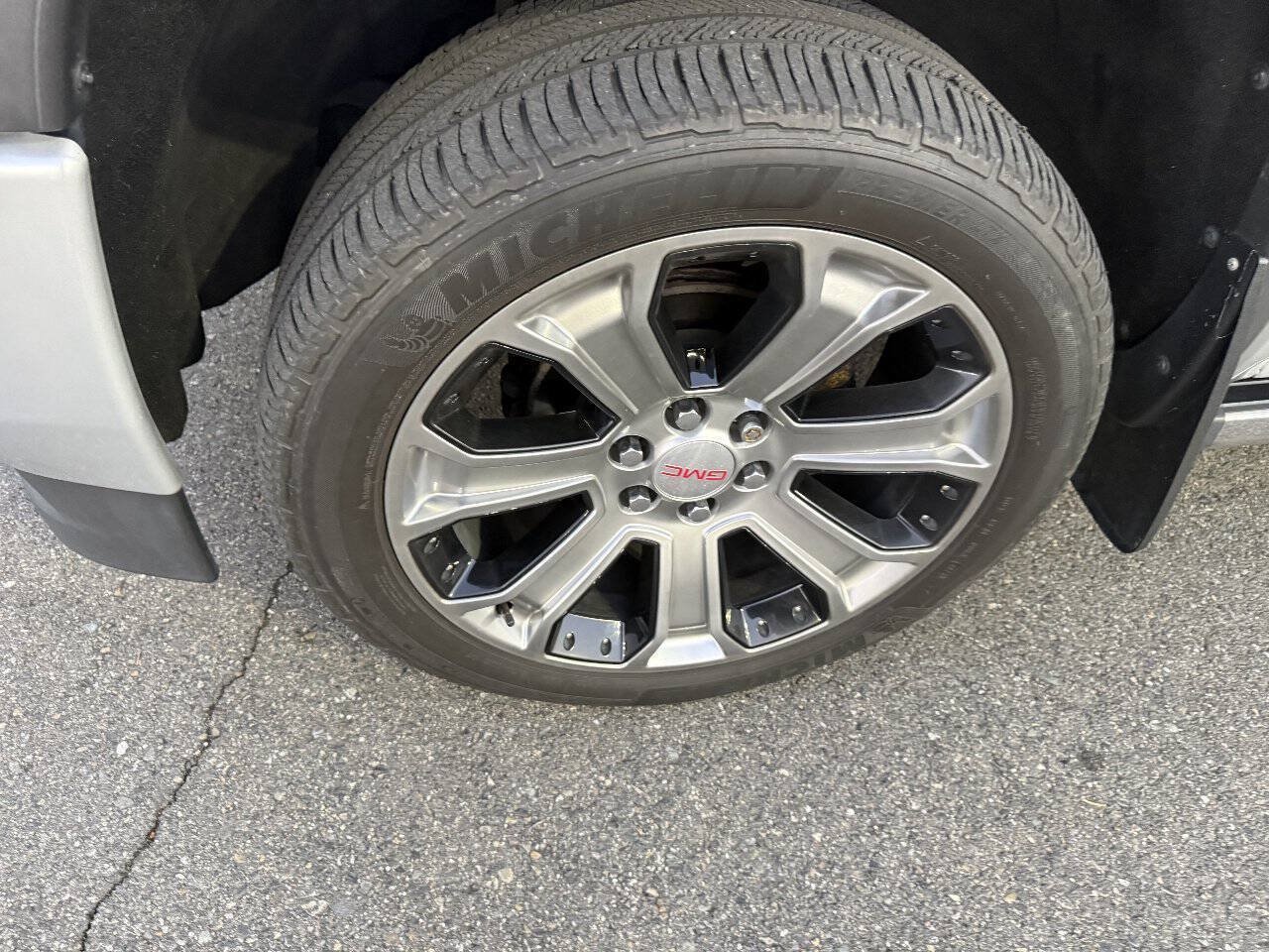 Used 2018 GMC Sierra 1500 Denali AWD/4WD image 14