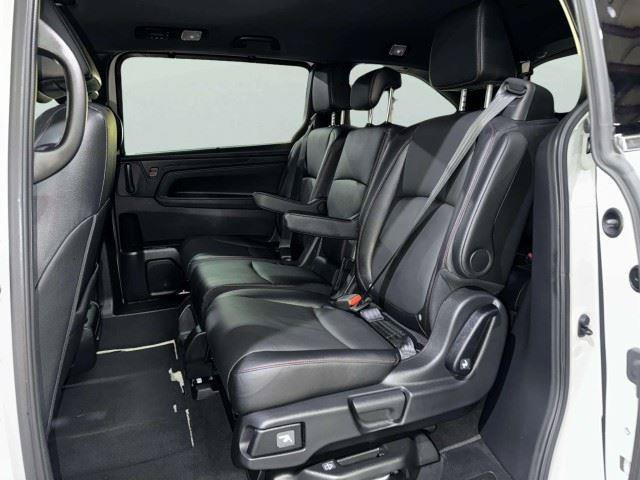 Used 2023 Honda Odyssey Sport image 38