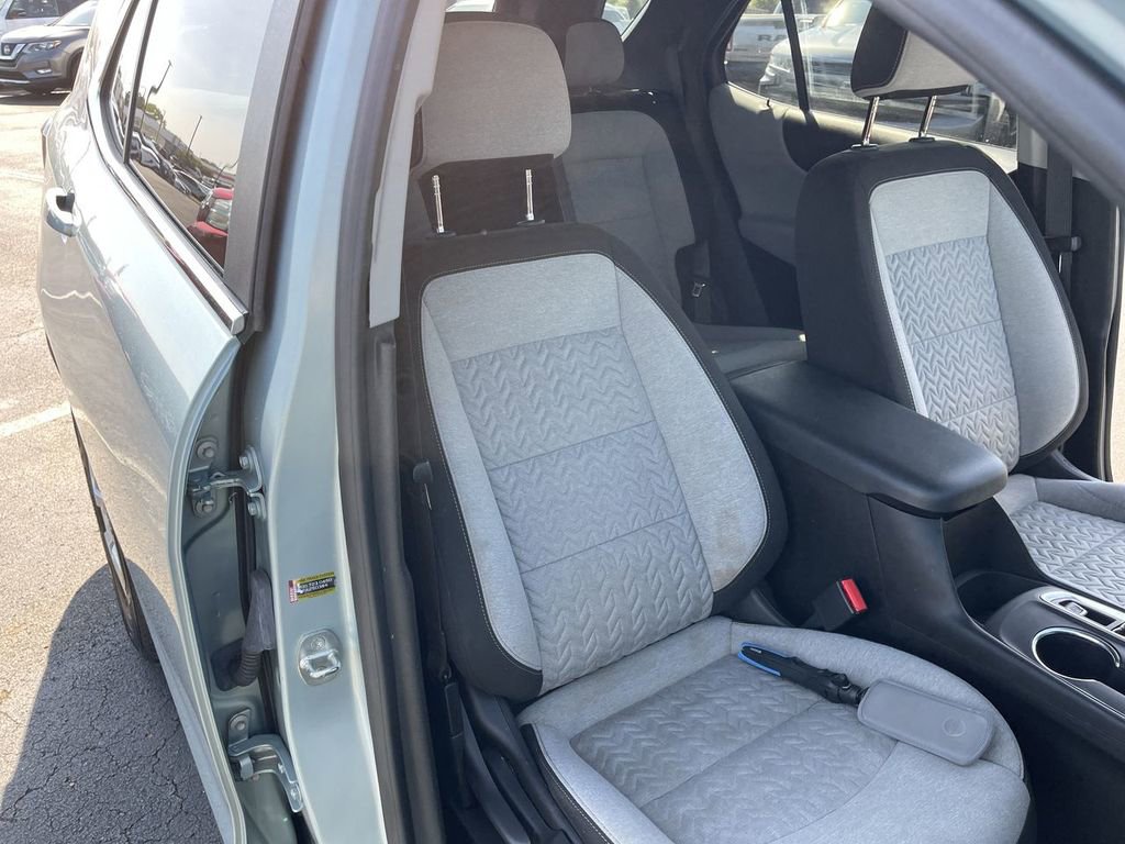 Used 2022 Chevrolet Equinox LT FWD image 23