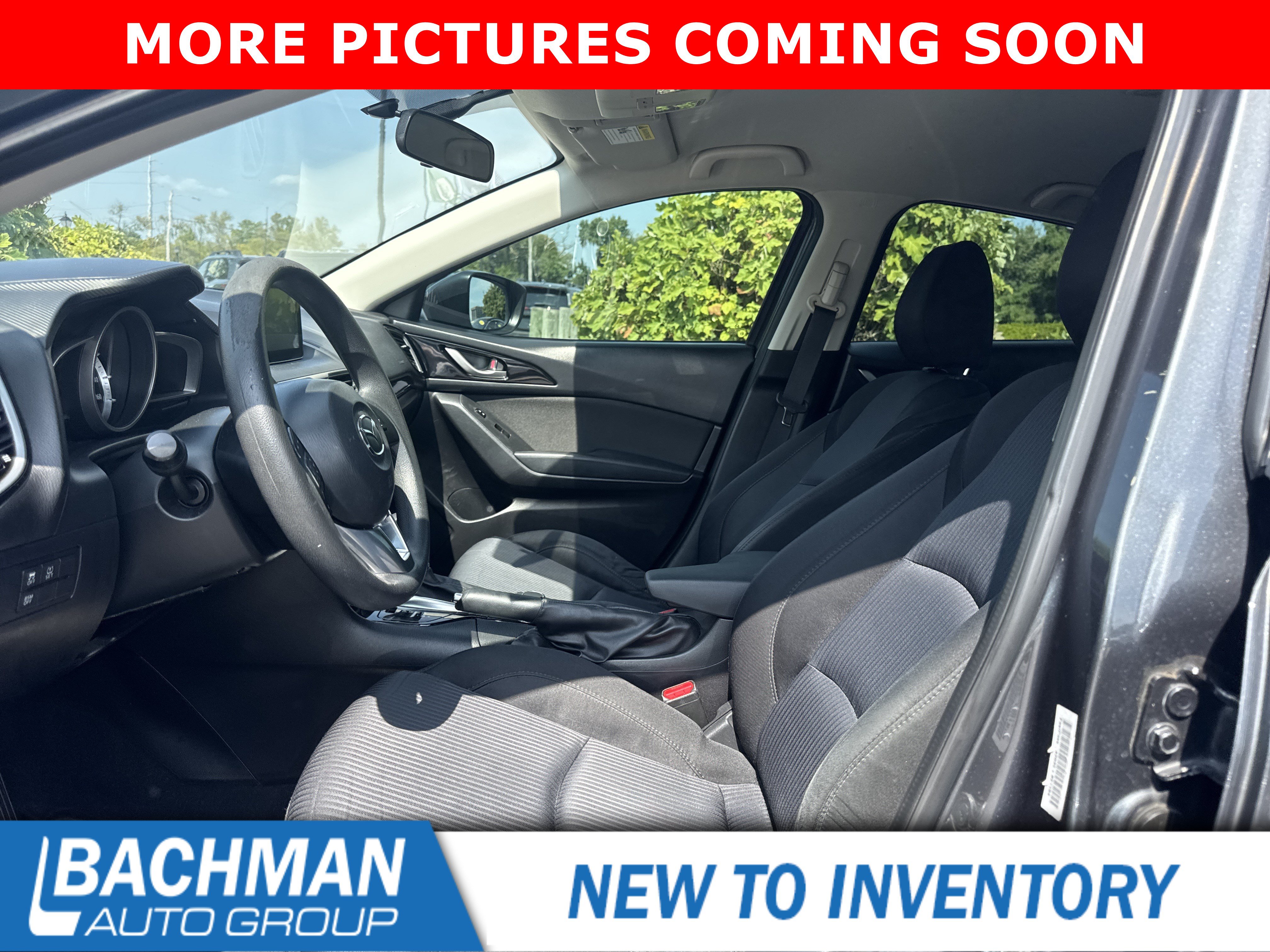 Used 2016 MAZDA MAZDA3 i Sport w/ Preferred Equipment Package FWD image 11