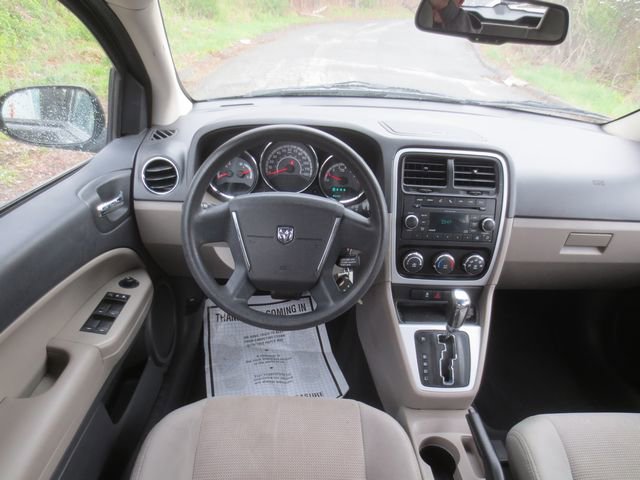 Used 2011 Dodge Caliber Mainstreet FWD image 9