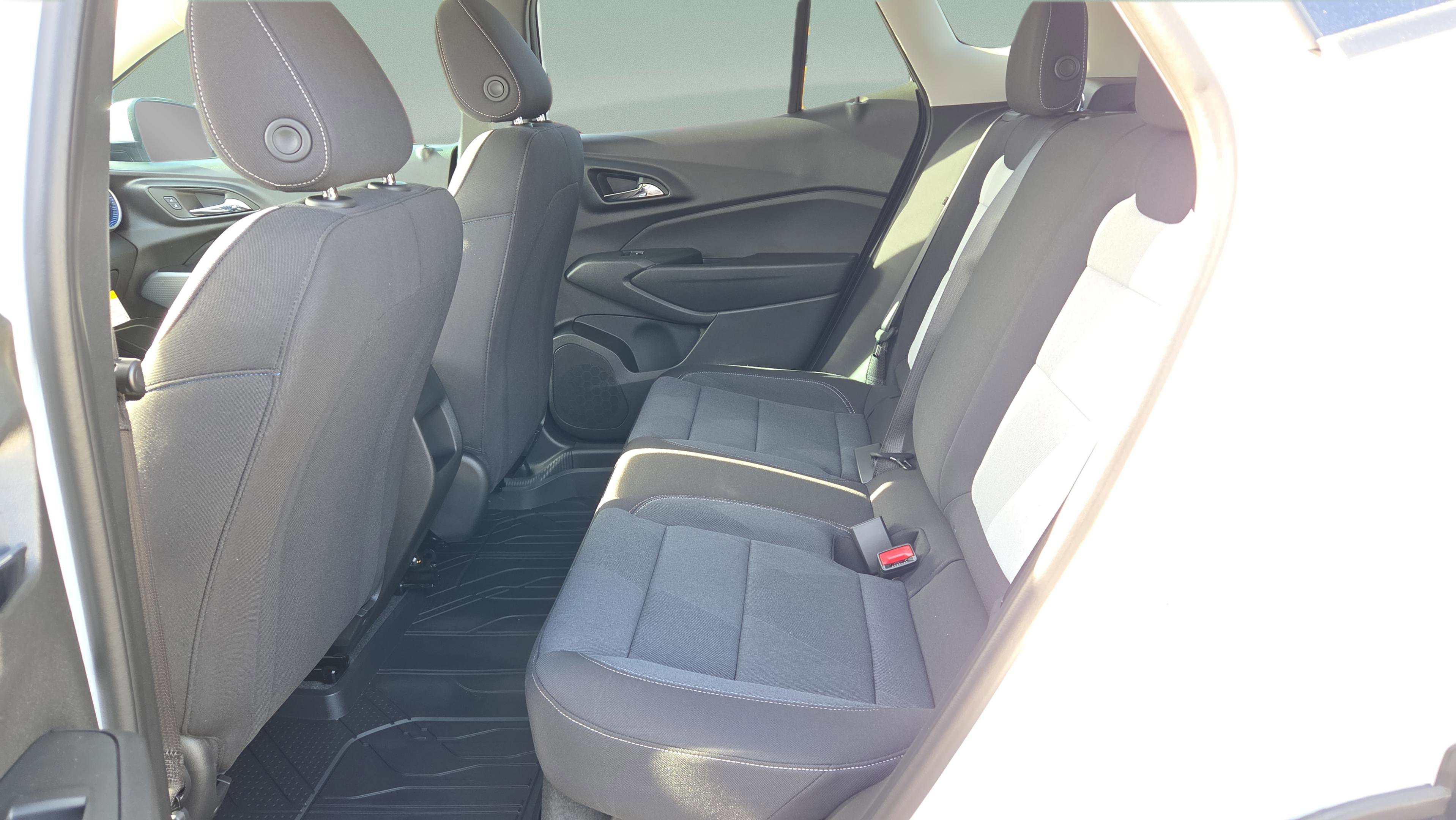 New 2026 Chevrolet Trax LS w/ LS Convenience Package image 10