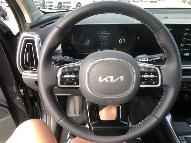 New 2025 Kia Sorento S image 14