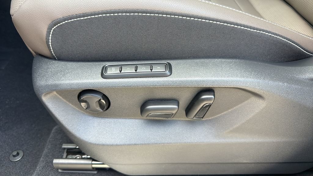 New 2026 Volkswagen Atlas SEL image 26