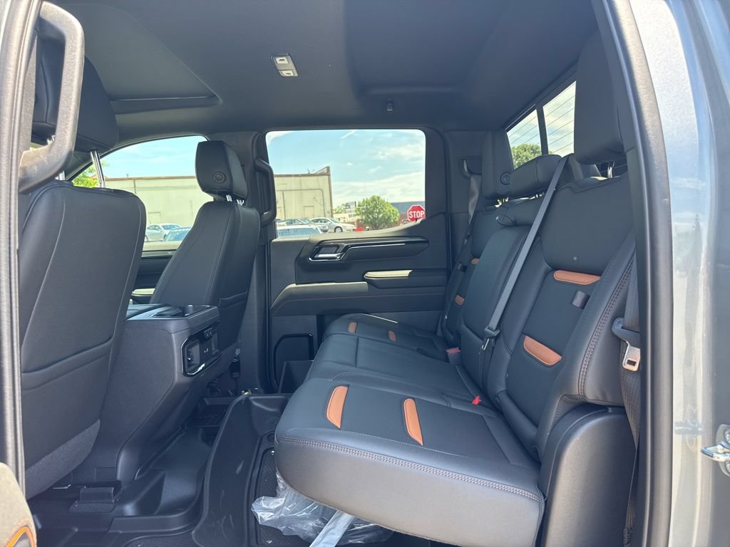 New 2026 GMC Sierra 1500 AT4 w/ AT4 Premium Package AWD/4WD image 28