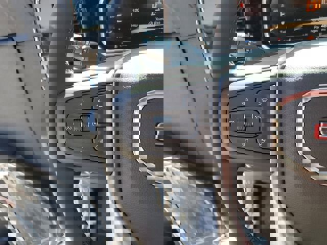 New 2026 GMC Sierra 1500 SLT w/ SLT Premium Package image 30