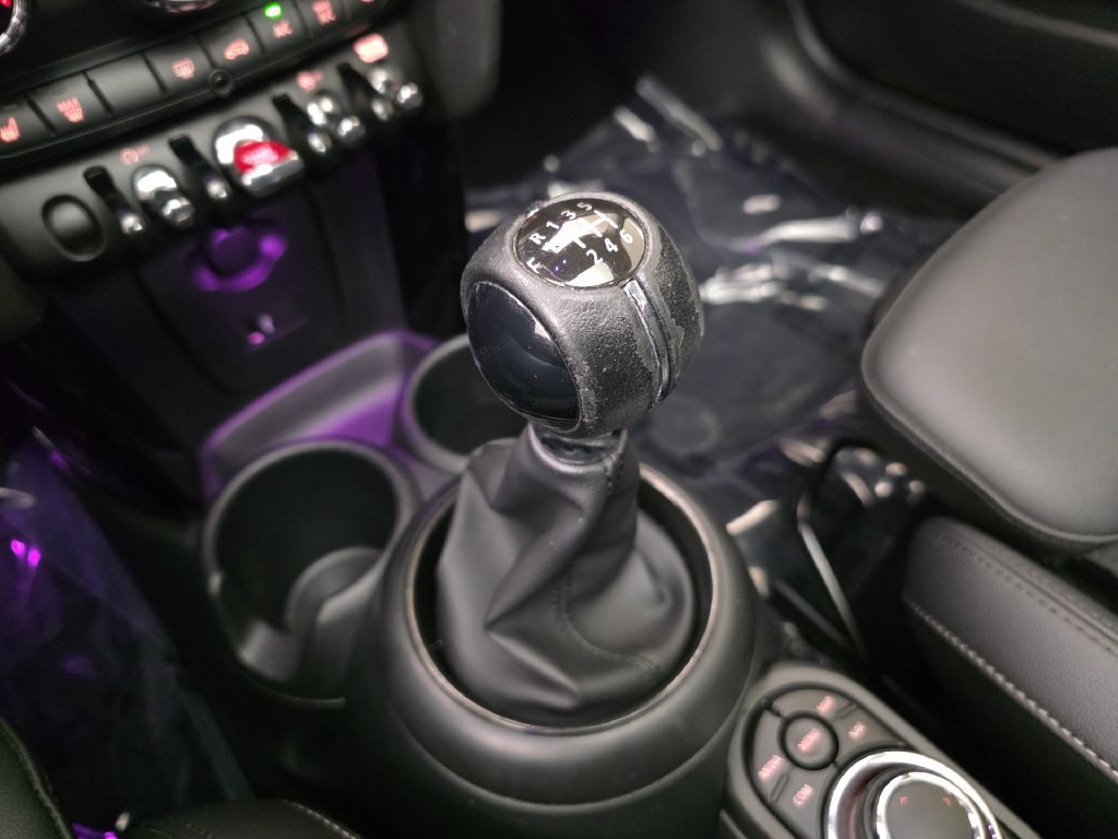 Certified 2024 MINI Cooper S FWD image 21
