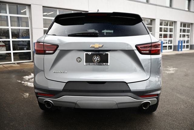 Used 2024 Chevrolet Blazer LT w/ Sound & Technology Package image 10