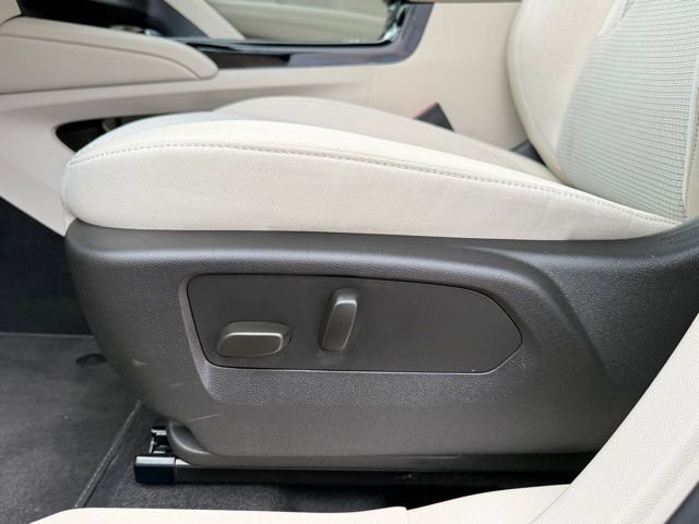 Used 2023 Buick Envision Preferred image 15
