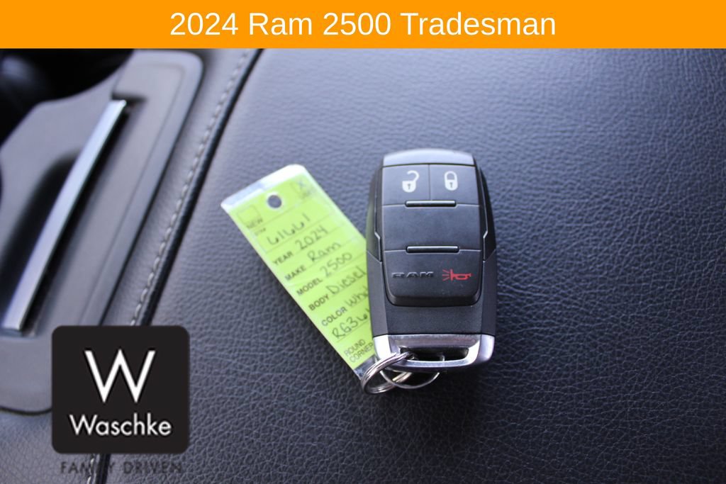Used 2024 RAM 2500 Tradesman w/ Chrome Appearance Group AWD/4WD image 31
