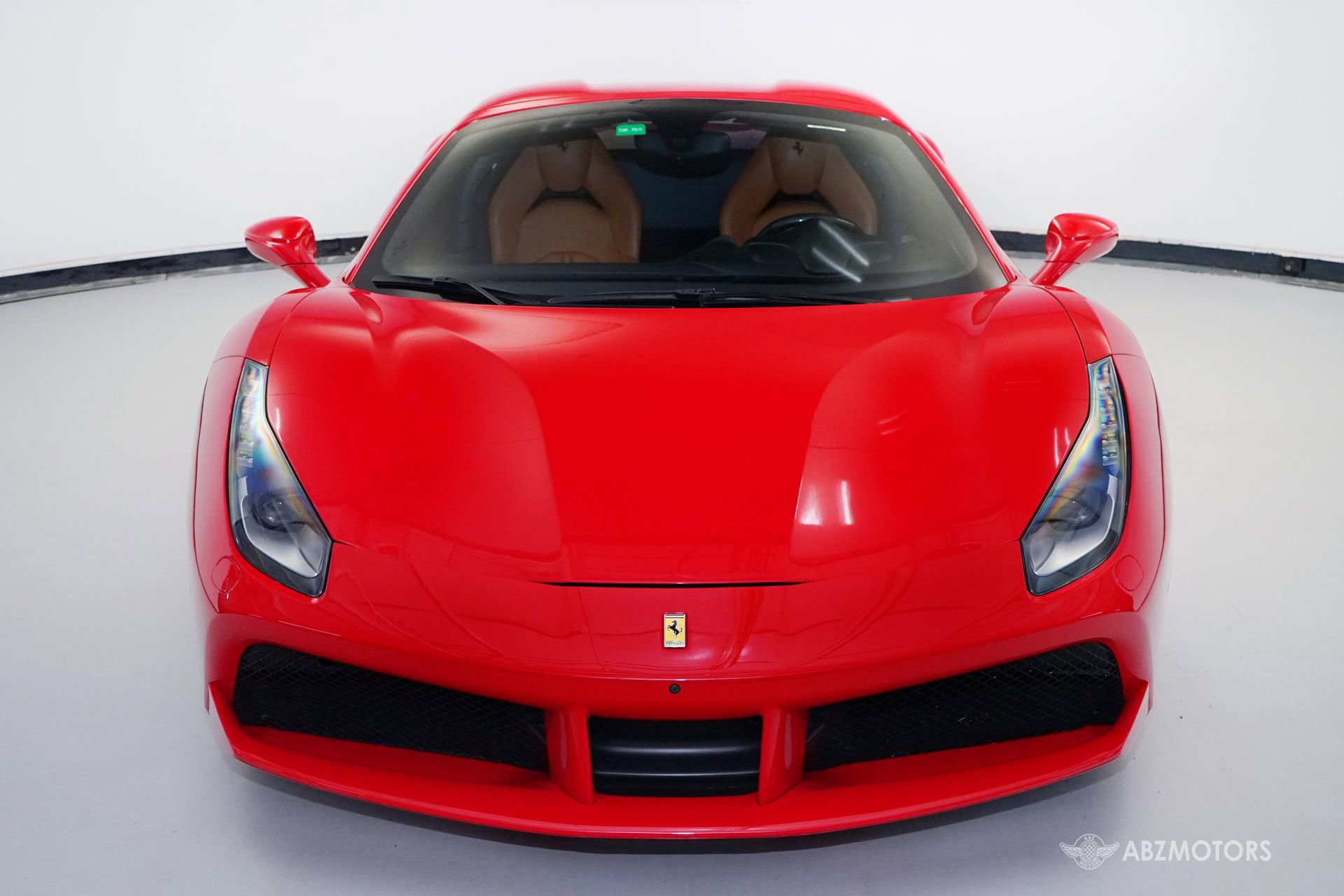 Used 2018 Ferrari 488 Spider RWD image 3