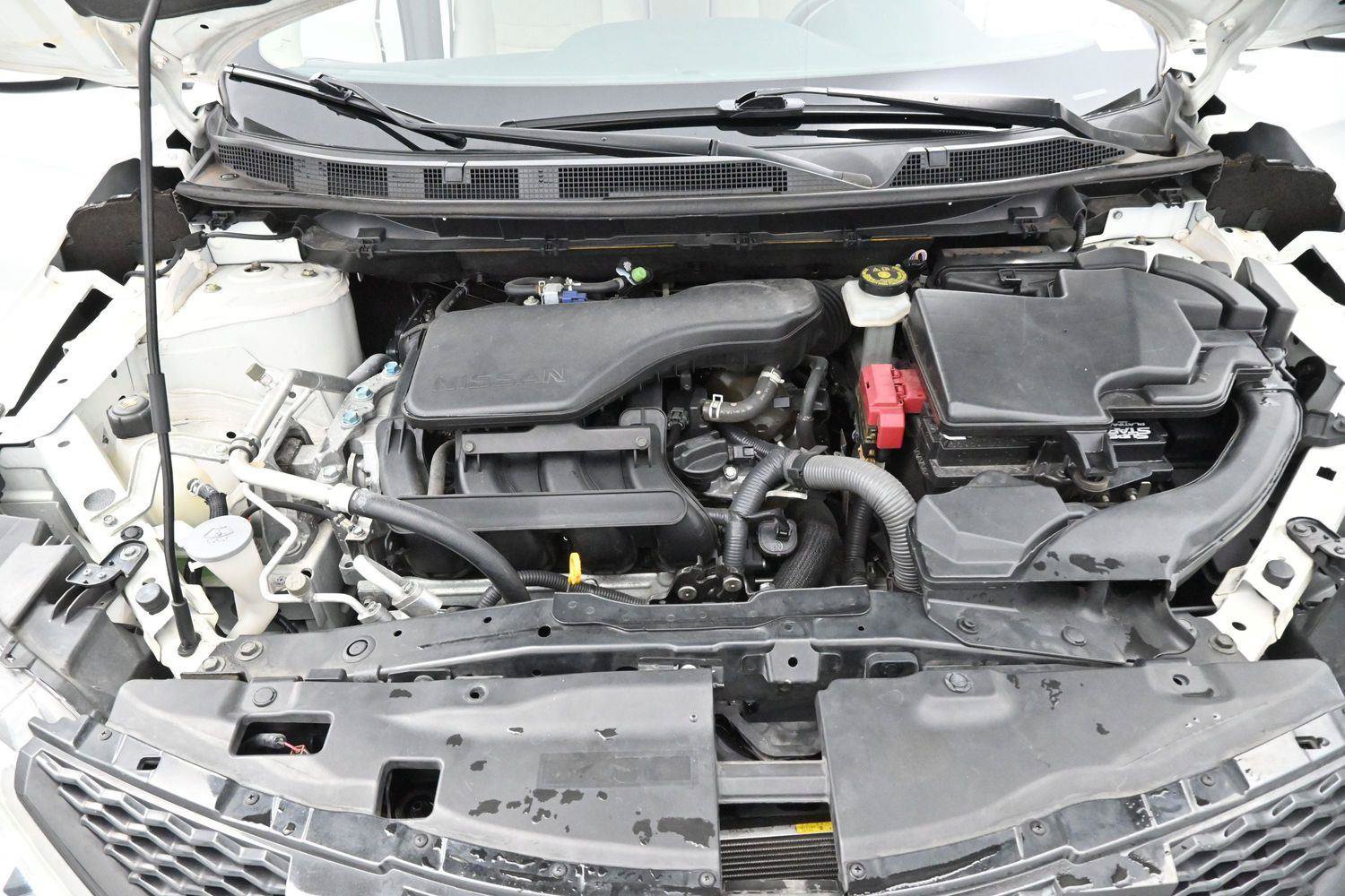 Used 2017 Nissan Rogue Sport SV FWD image 34