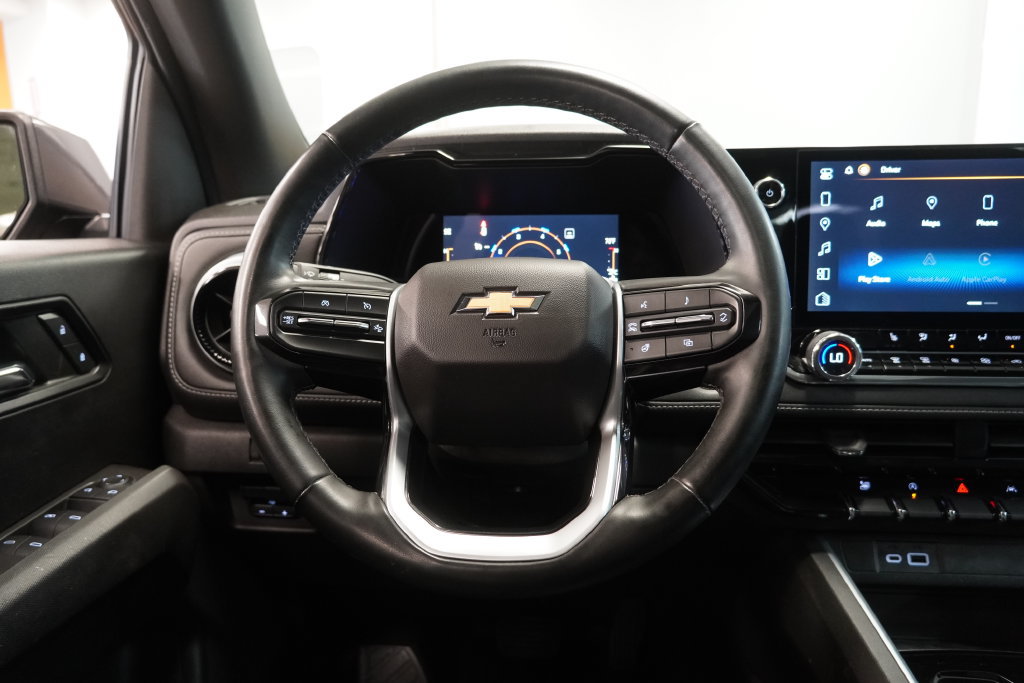 Used 2023 Chevrolet Colorado LT w/ LT Convenience Package III AWD/4WD image 19