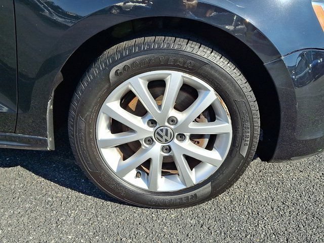 Used 2014 Volkswagen Jetta SE FWD image 11