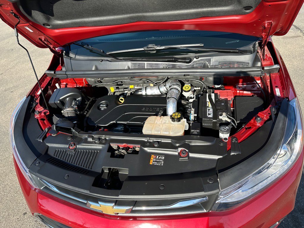 Used 2021 Chevrolet Trax LT image 11