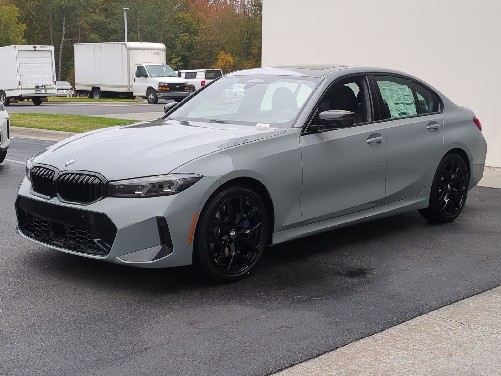 Certified 2026 BMW 330i Sedan w/ M Sport Package image 5