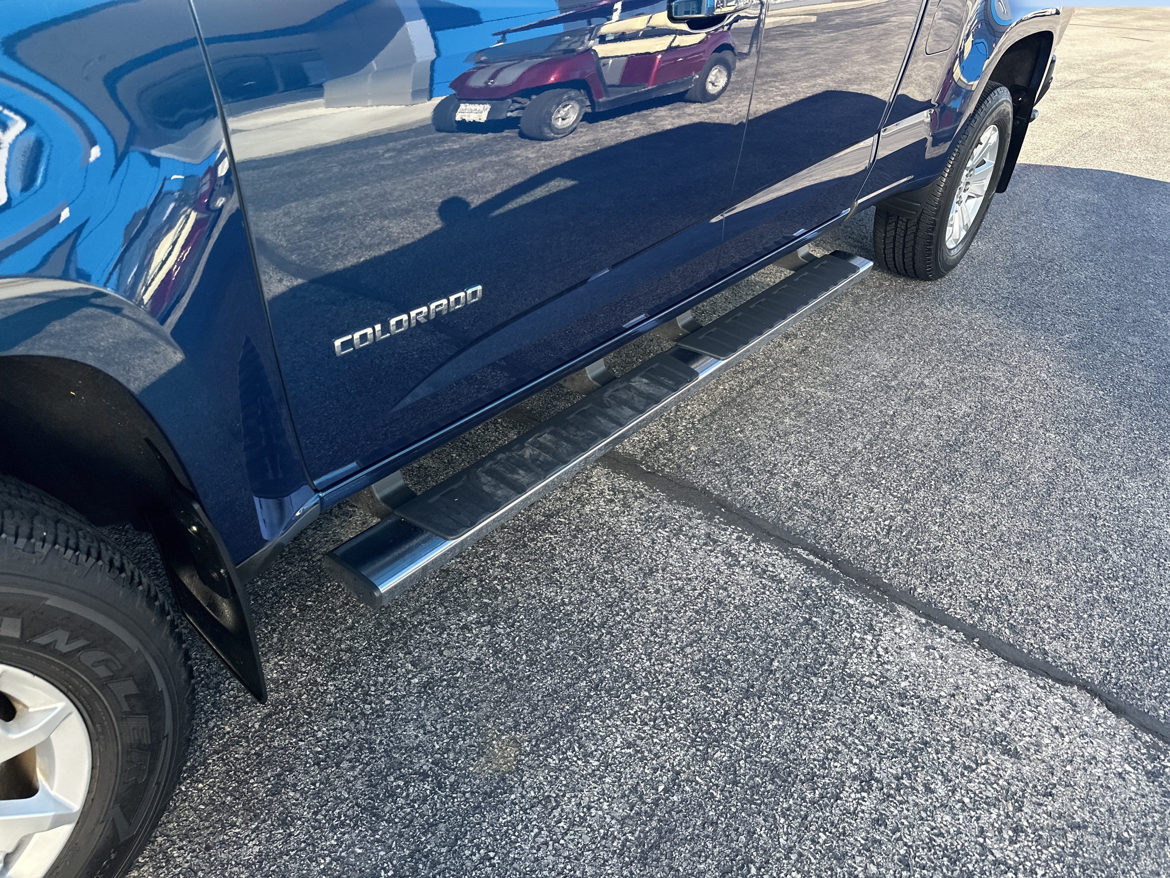 Certified 2019 Chevrolet Colorado LT w/ LT Convenience Package AWD/4WD image 4