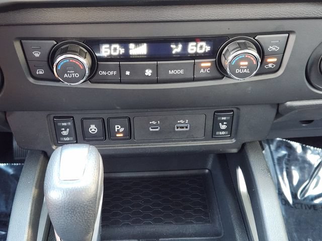 Used 2025 Nissan Frontier SV w/ SV Convenience Package RWD image 21