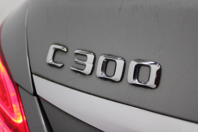 Used 2015 Mercedes-Benz C 300 4MATIC Sedan image 12