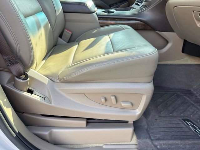 Used 2018 Chevrolet Tahoe LT image 16