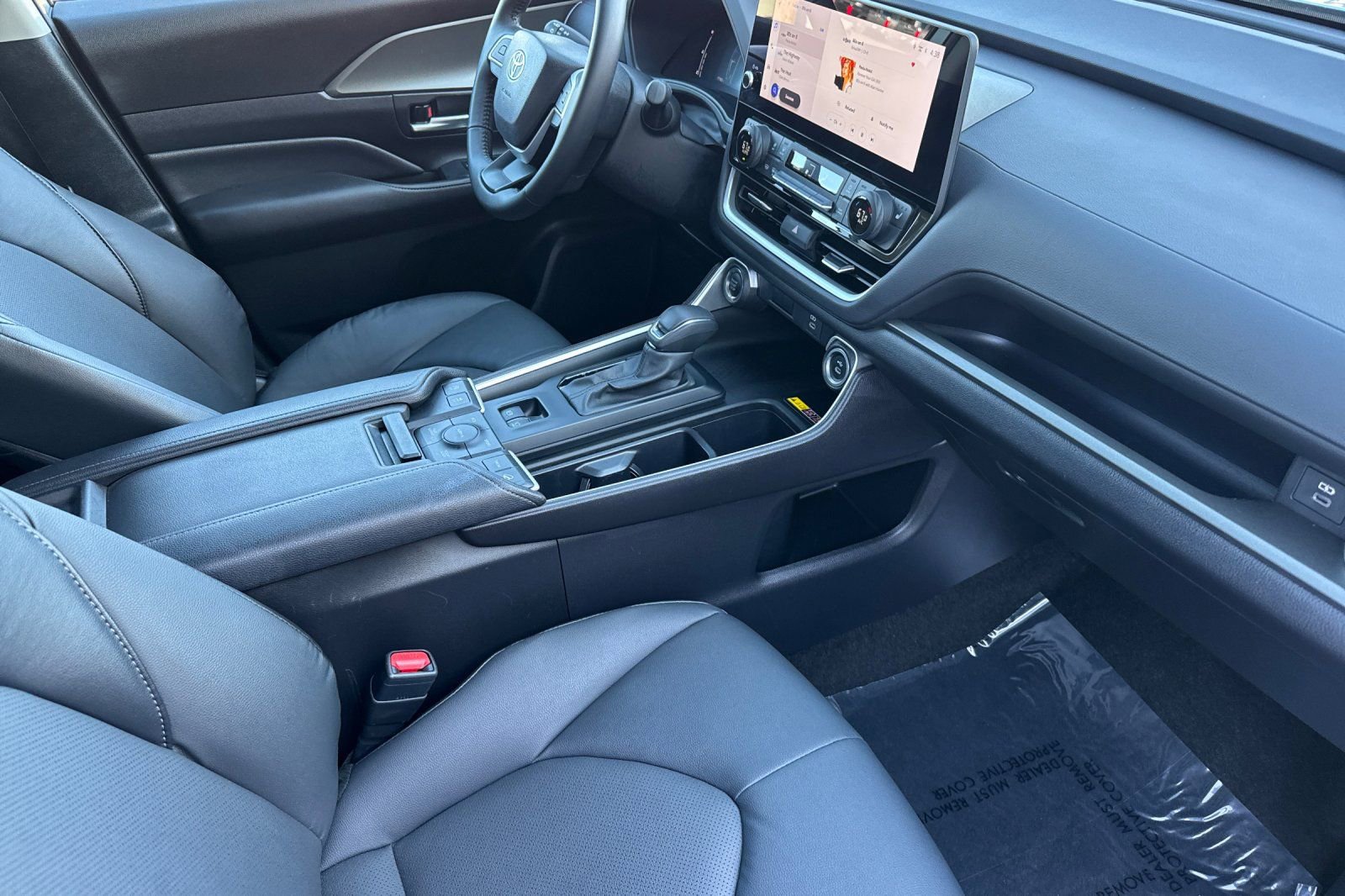 Certified 2025 Toyota Grand Highlander AWD image 21