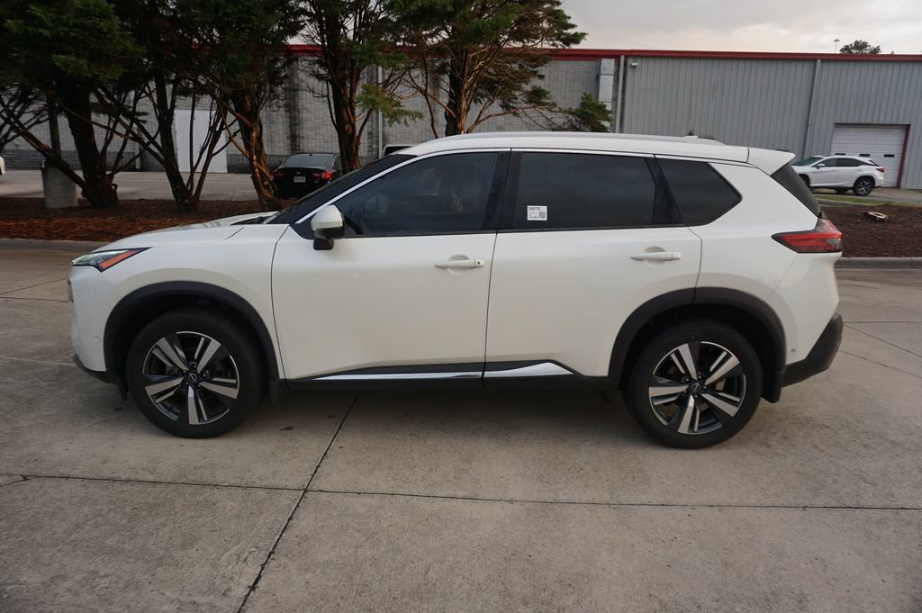 Used 2023 Nissan Rogue SL w/ SL Premium Package FWD image 20