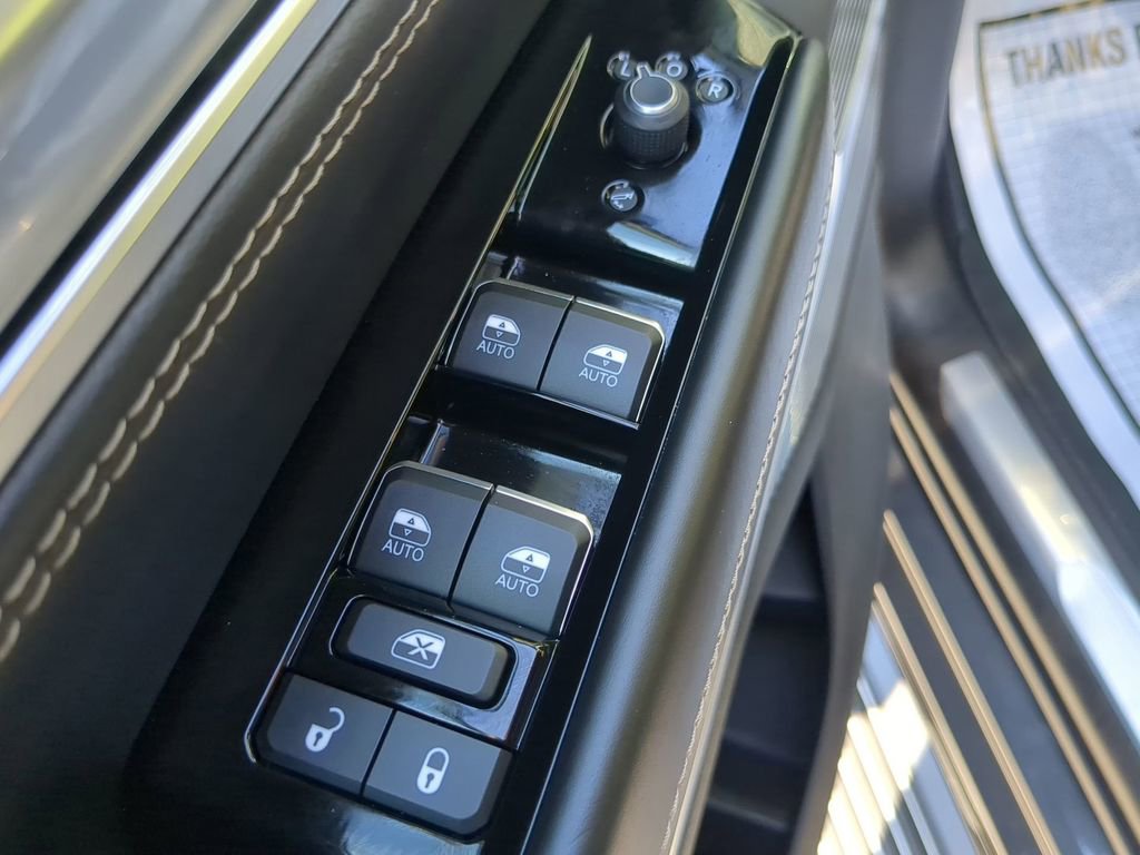 Used 2022 Jeep Grand Wagoneer Series I image 46