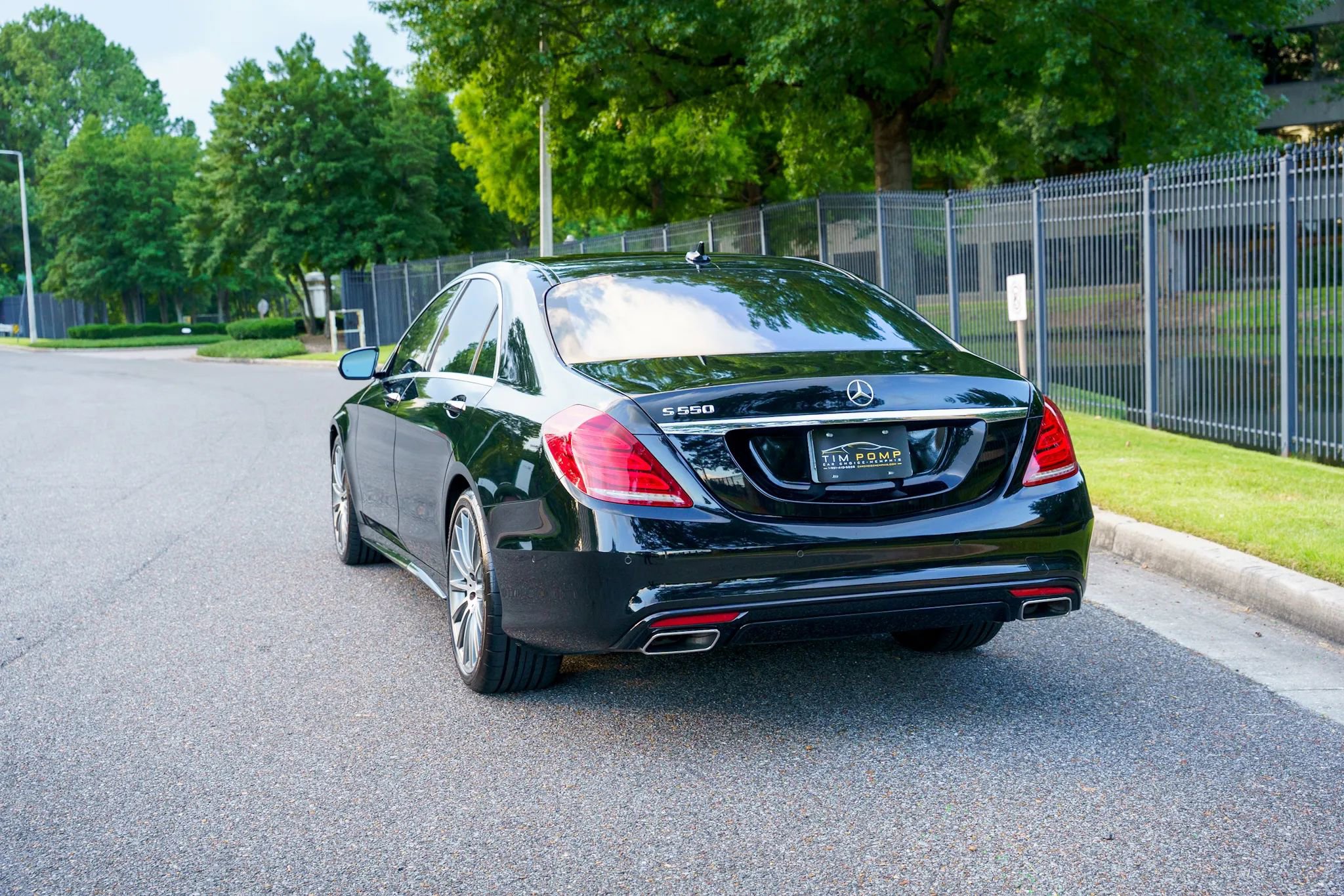 Used 2015 Mercedes-Benz S 550 Sedan image 8