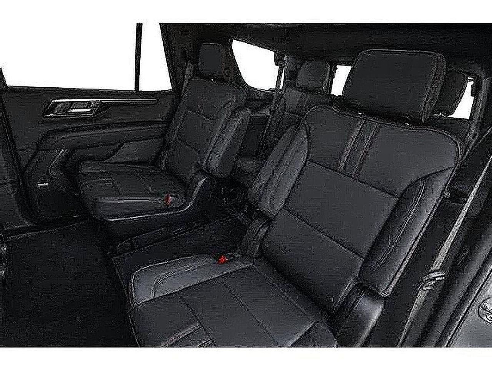 New 2026 Chevrolet Tahoe RST w/ RST Capability Package AWD/4WD image 12