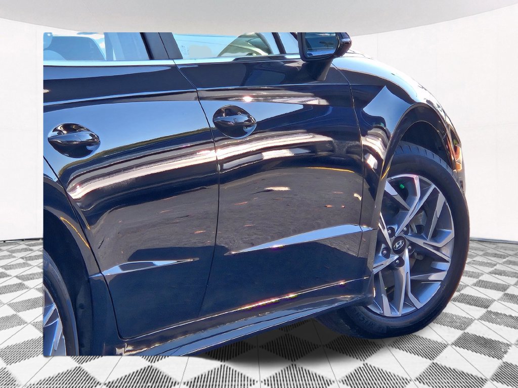 Certified 2023 Hyundai Sonata SEL FWD image 19