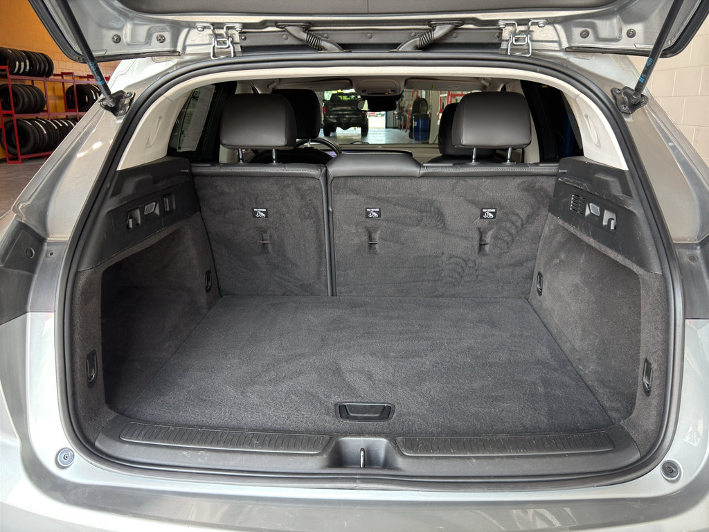 Used 2024 Buick Envision Preferred AWD/4WD image 20