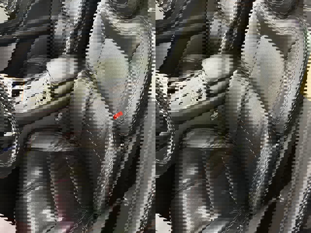 Used 2020 Lincoln Aviator Reserve w/ Equipment Group 202A image 15