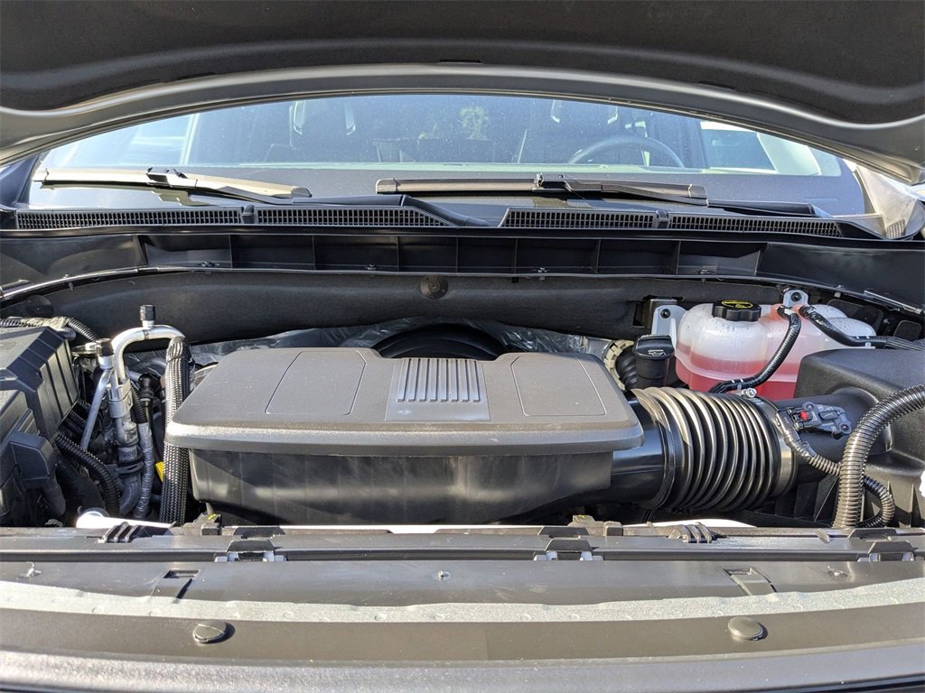 Certified 2025 Cadillac Escalade Premium Luxury Platinum image 34