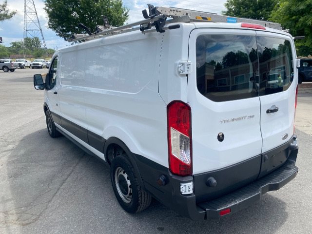 Used 2018 Ford Transit 250 148 Low Roof RWD image 3