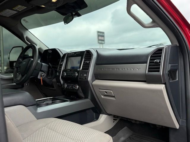 Used 2022 Ford F250 XLT w/ XLT Premium Package image 19