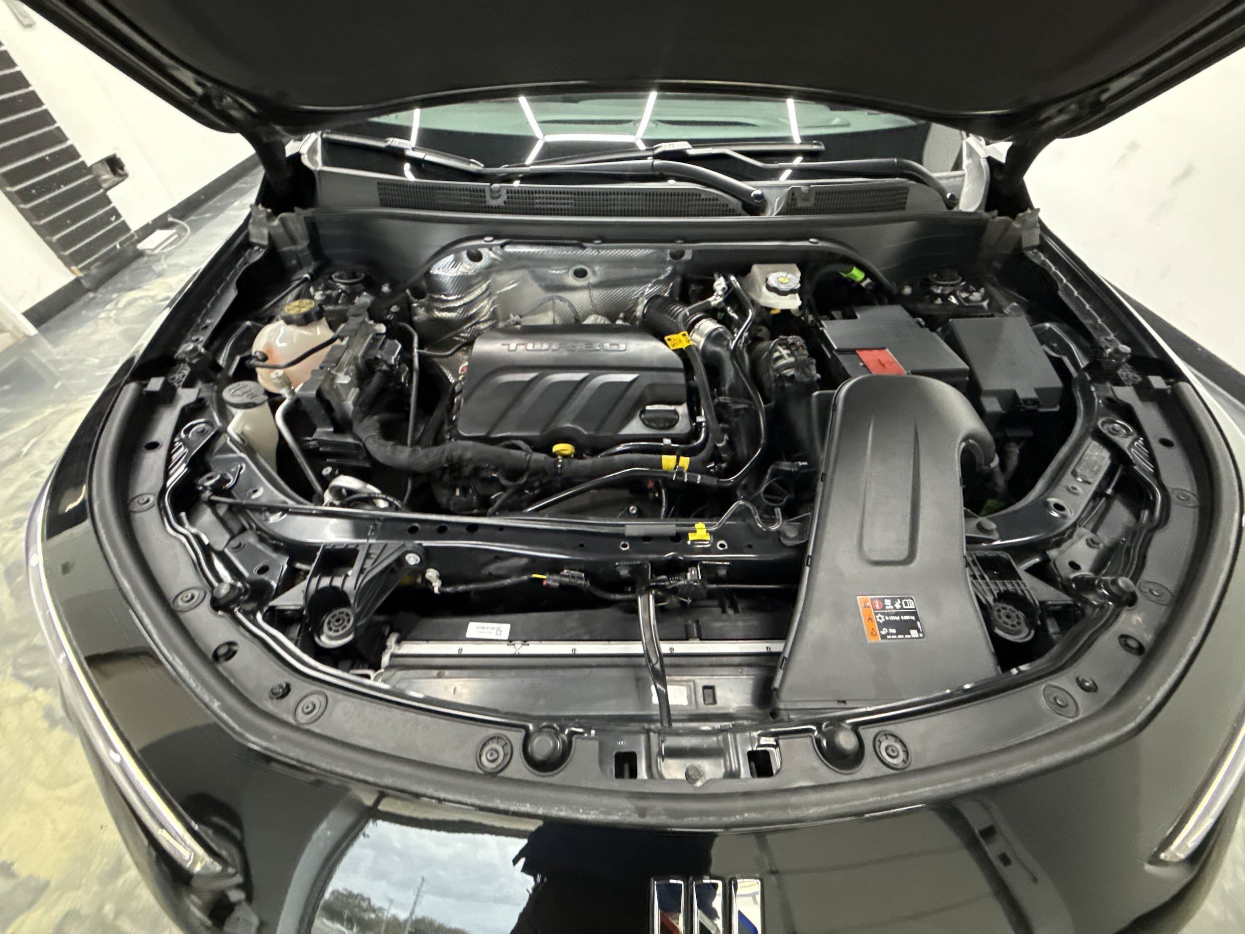 Used 2024 Buick Envista Sport Touring w/ Experience Buick Package FWD image 24