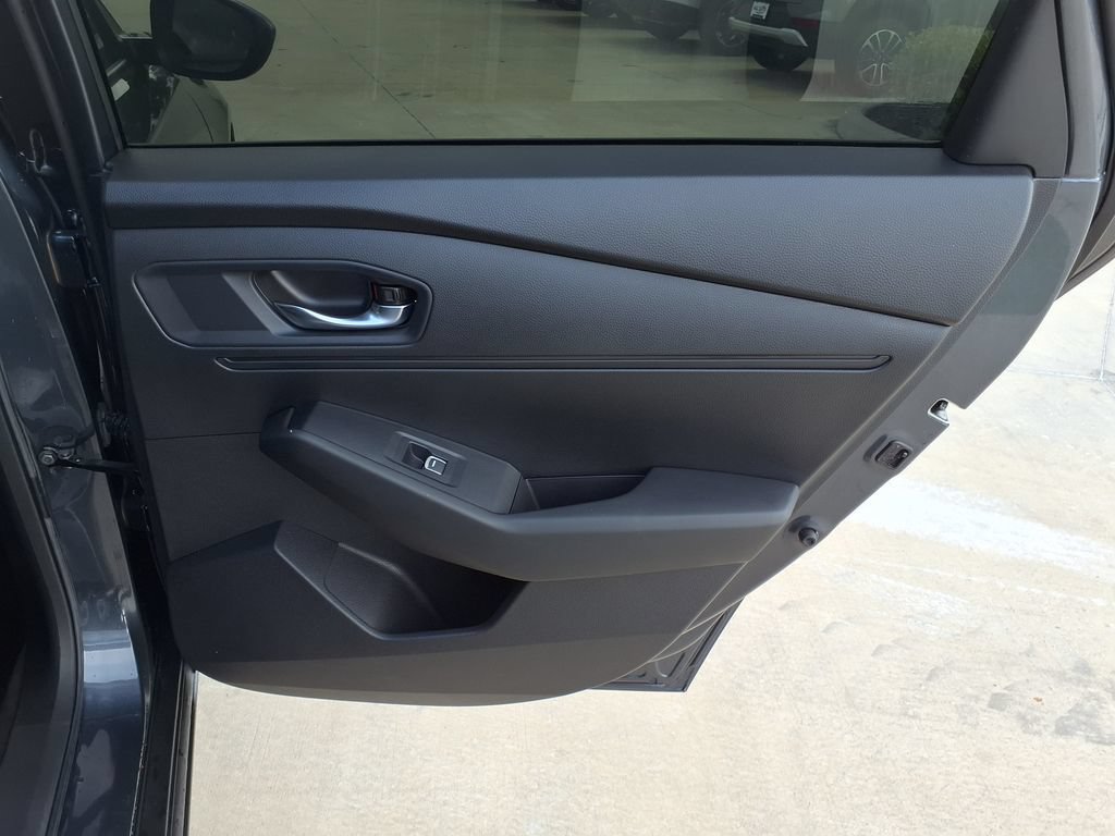 Used 2023 Honda Accord EX image 19