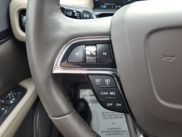 Certified 2023 Lincoln Nautilus FWD image 32