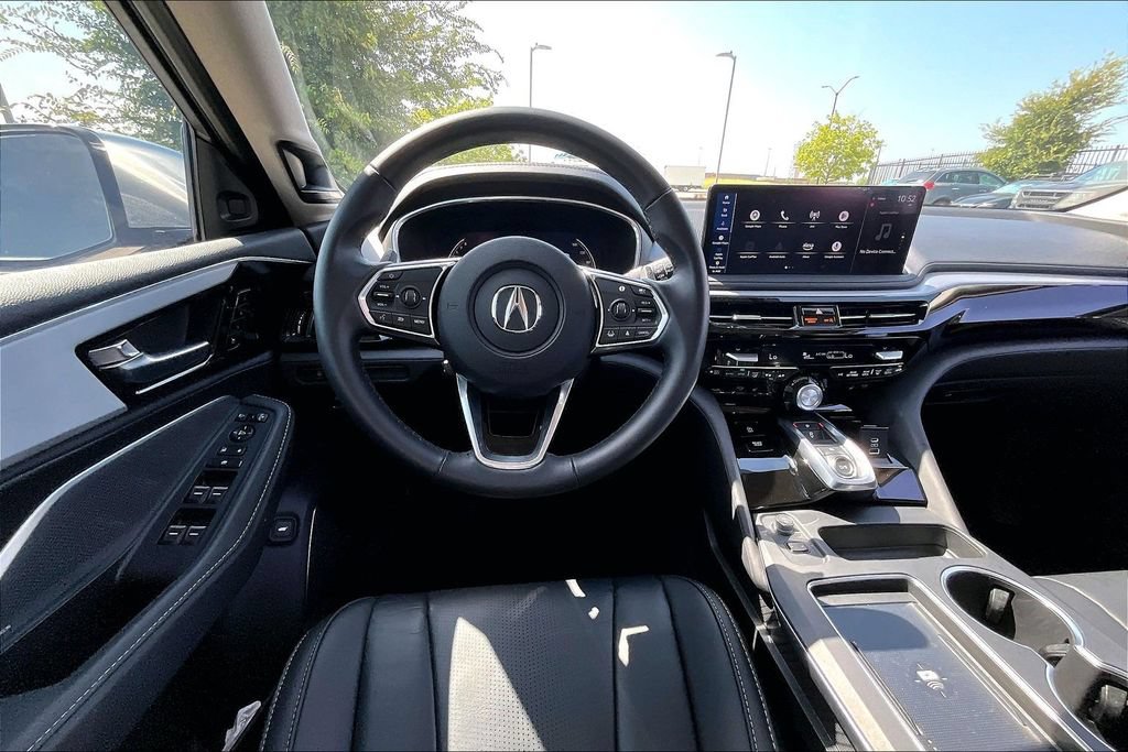 Certified 2026 Acura MDX w/ Technology Package FWD image 6