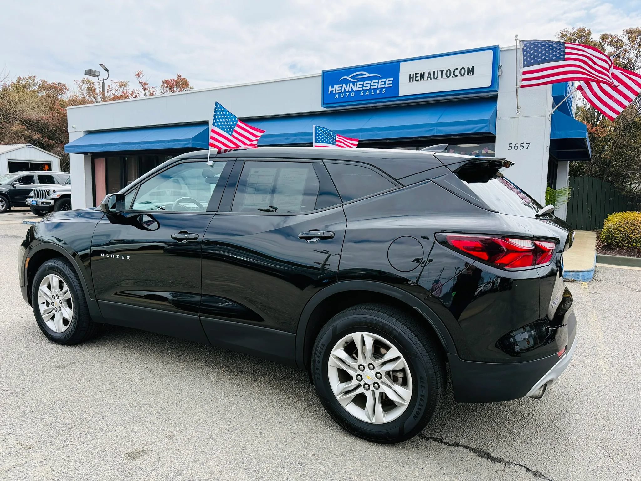 Used 2019 Chevrolet Blazer LT FWD image 29